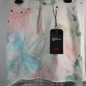 Levis high rise deconstructed skirt sz 26